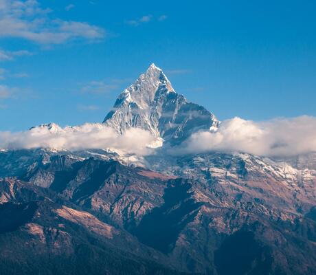 crédit Photo de Pixabay: https://www.pexels.com/fr-fr/photo/montagne-grise-et-brune-417173/