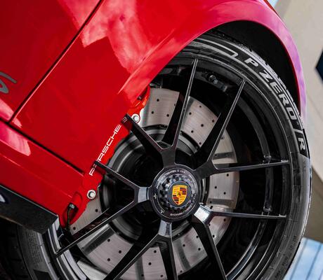 crédit Porshe - Pirelli