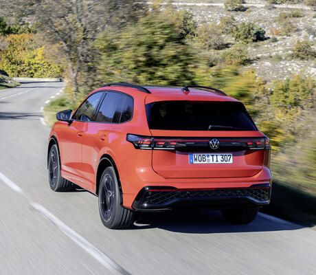 VW Tiguan R-Line 02